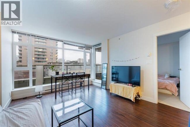 Building Photo - 8068 Westminster Hwy