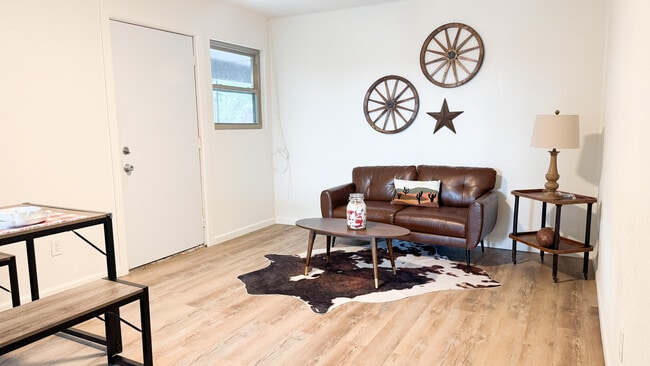 Foto del edificio - The Graduate Apartments