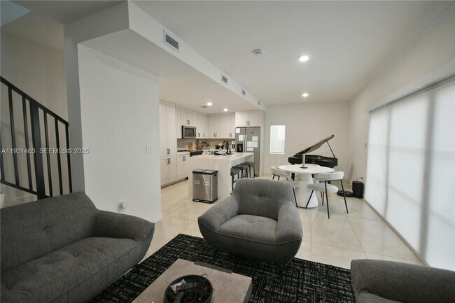 Foto del edificio - 1339 NW 2nd Ln