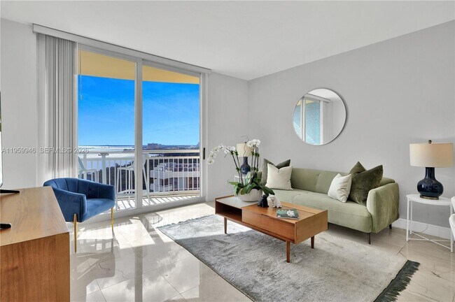 Foto del edificio - 2475 Brickell Ave