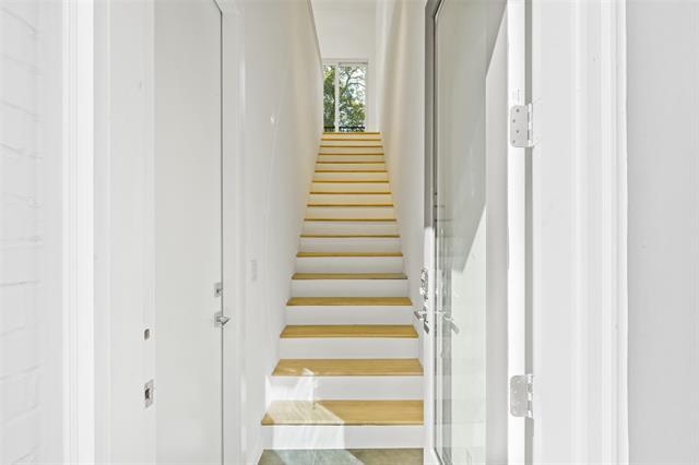 Foto del edificio - 6012 Hudson St