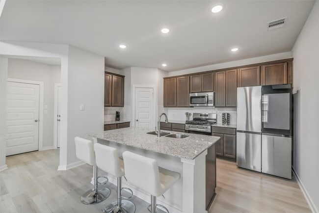 Building Photo - 2734 Pheasant Hl Ct