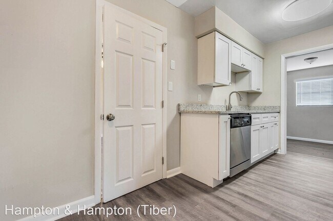 Foto del edificio - 5 br, 2 bath House - 4555 MALIBU ST