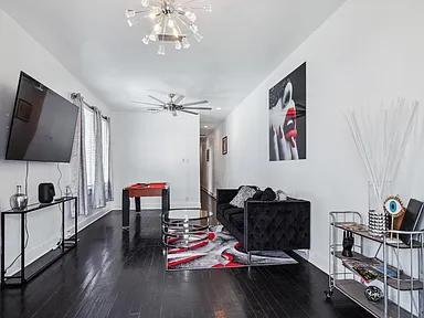 Photo - 2227 Second St House