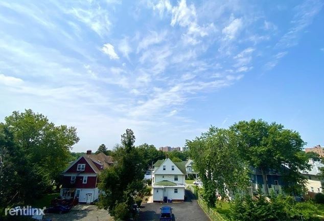 Building Photo - 1 br, 1 bath Condo - 245 Anderson St 4H Un...