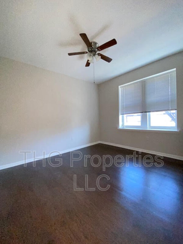 Foto del edificio - 641 Lincoln Ave