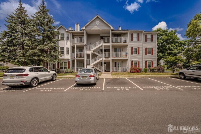 Foto del edificio - 28 Dartmouth Way