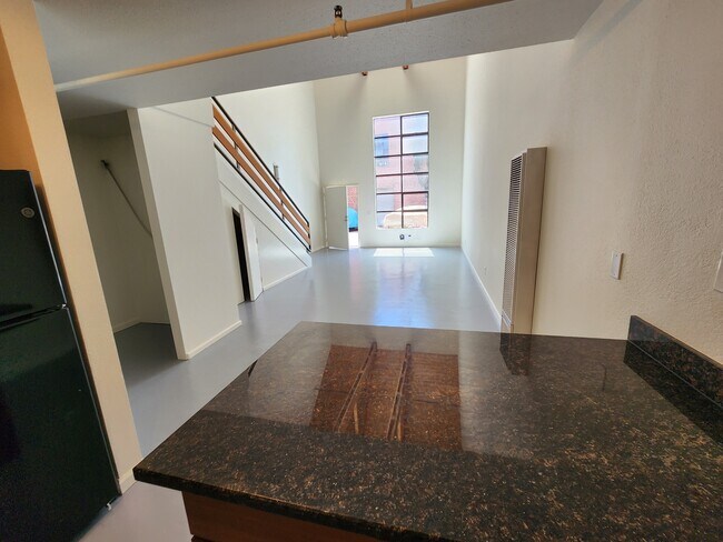 Foto del edificio - 730 29th St