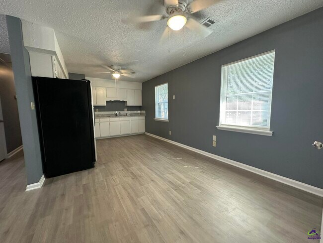 Foto del edificio - 503 Coventry Ct