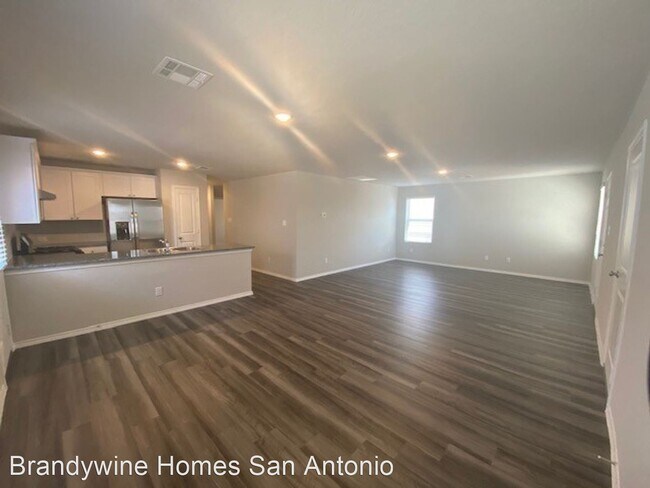 Building Photo - 3 br, 2 bath House - 7015 Winding Shelf