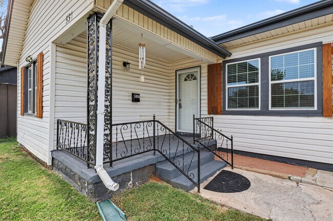 Photo - 537 SW 45th St (Oklahoma City, OK) House