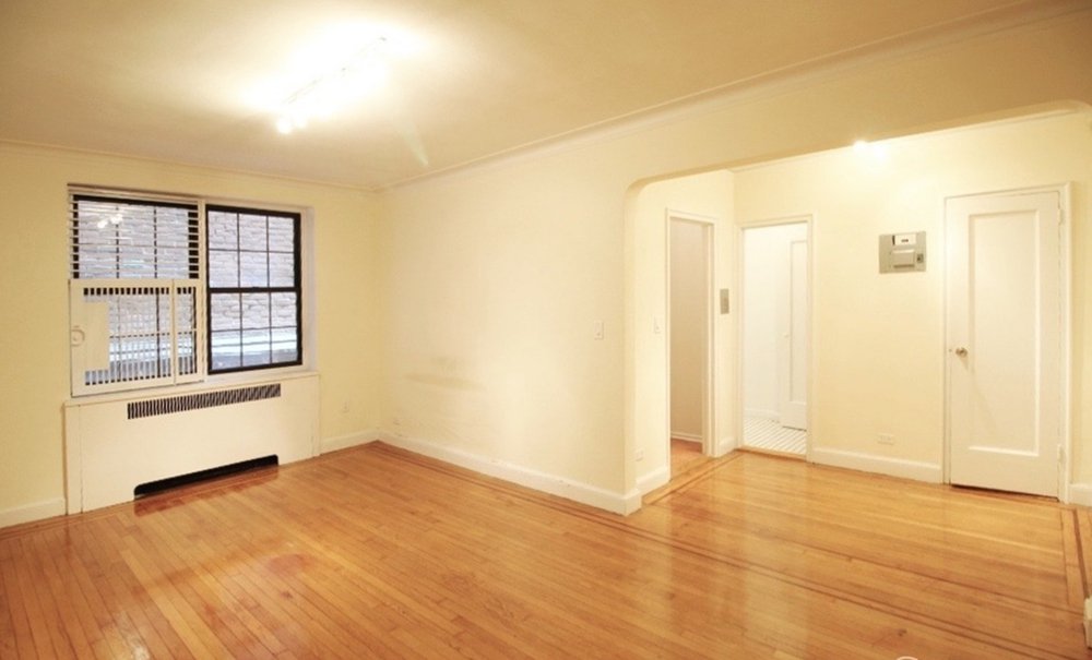 Foto principal - 212 W 22nd St