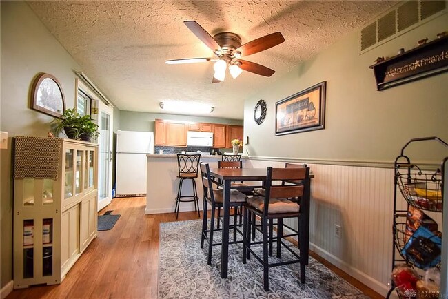Foto del edificio - 4713 Taylorsville Rd