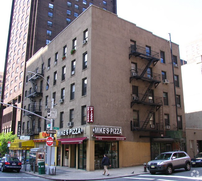 Building Photo - Preston NY 240 East 24th Street