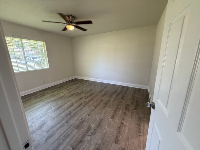 Building Photo - 3527 Cotillion Dr