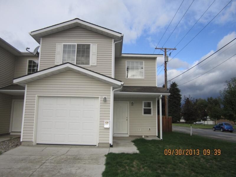 806 Dakota Condo for Rent in Libby, MT