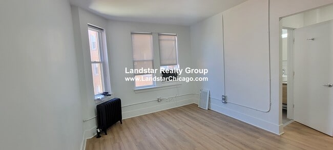 Building Photo - 1349 W Estes Ave
