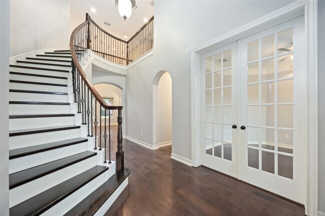 Foto del edificio - 1402 Chaparral Crossing