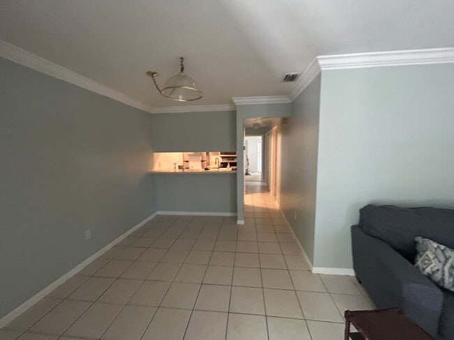 Foto del edificio - 1228 SE 24th Ave