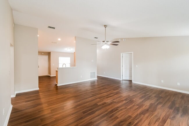 Building Photo - 2953 Golden Pond Blvd