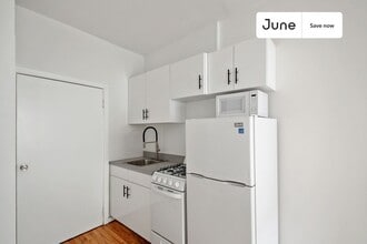 Building Photo - 235 W 63rd St