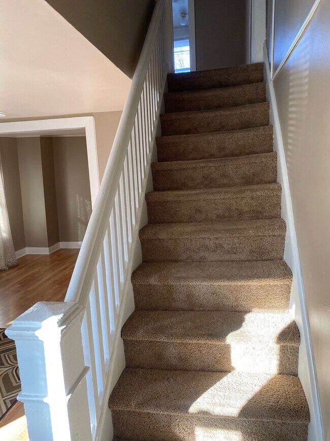 Stairway - 417 Lincoln Ave