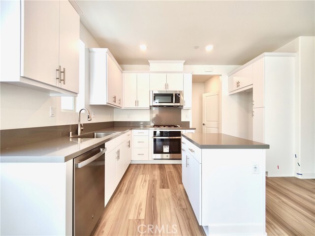 Building Photo - 2177 Willow Wisp