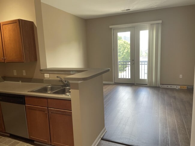 Photo - 770 Walker Square House