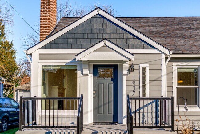 Foto del edificio - 1937 NE Dekum St