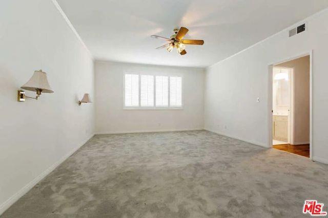 Building Photo - 8568 Burton Way