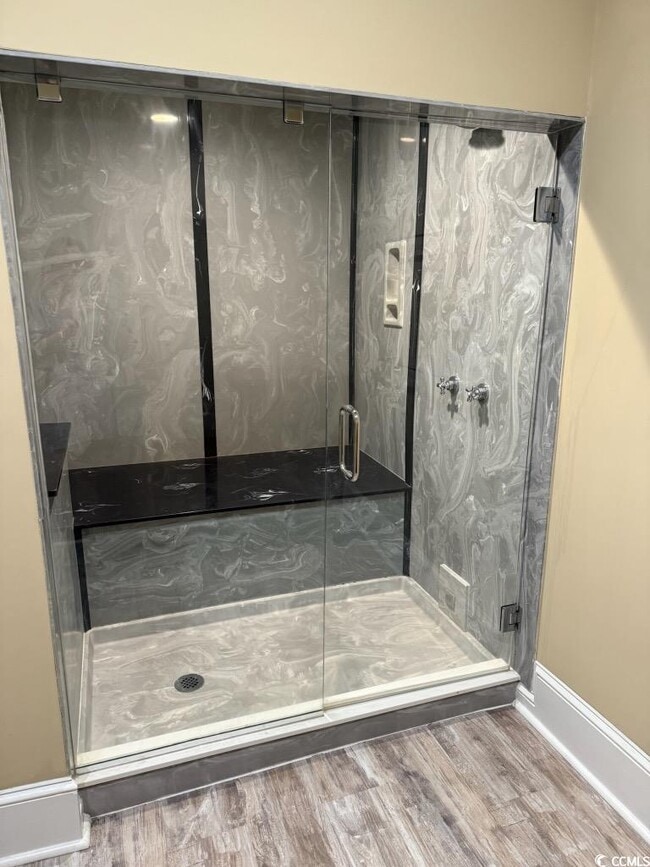 Building Photo - 801 Front St