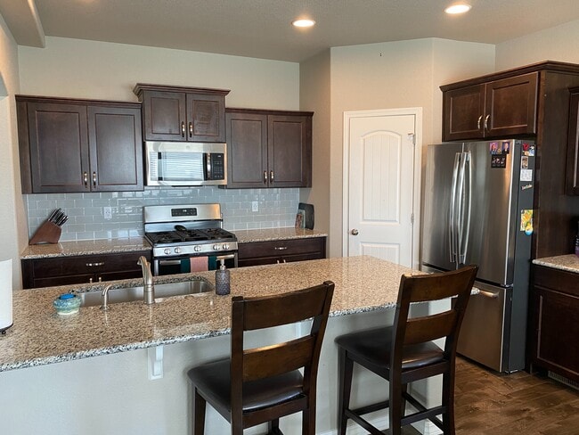 Building Photo - 7451 Thorn Brush Way