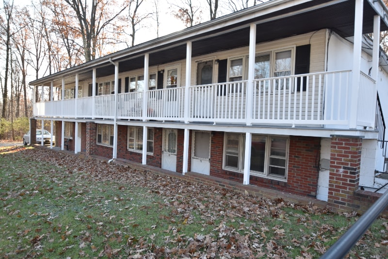 Foto principal - 20 Oakwood Dr