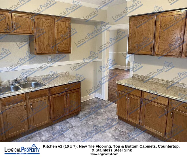 Building Photo - Charming 1923 Colonial Duplex Brick Home i...