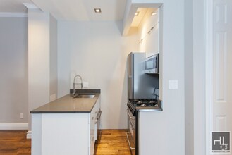 Building Photo - MOTT STREET