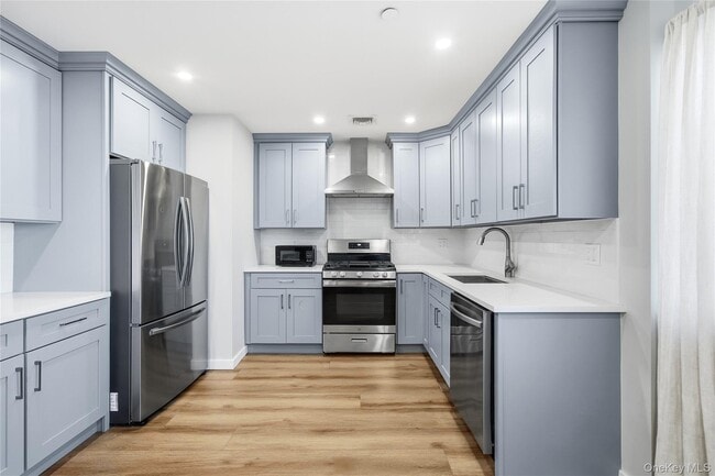 Building Photo - 62 South St