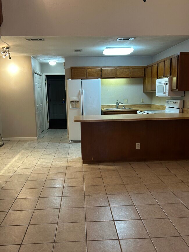 Foto del edificio - 1135 Ocala Rd