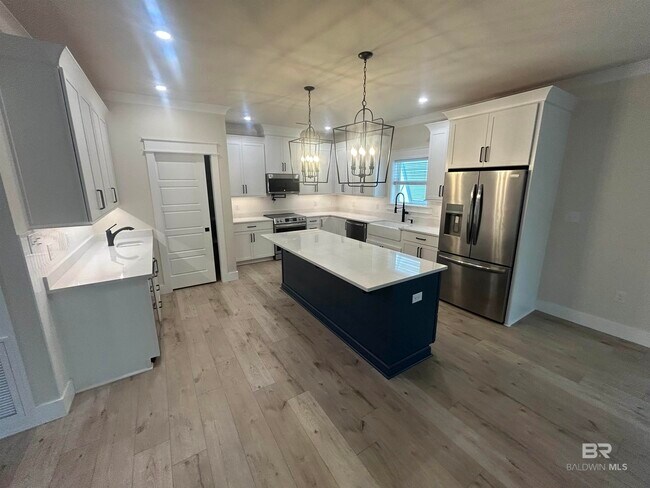 Foto del edificio - 5122 Pine Rd