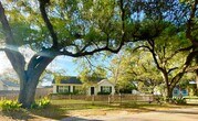 Primary Photo - 3 Bedroom House Located in a Highly Desira...