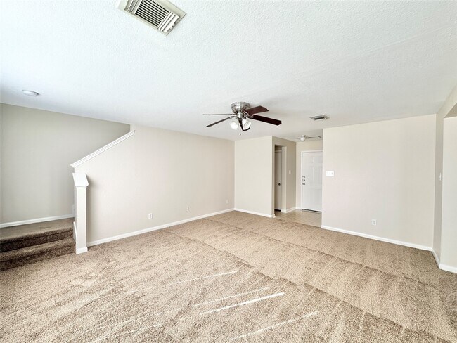 Foto del edificio - 18223 Fair Grange Ln