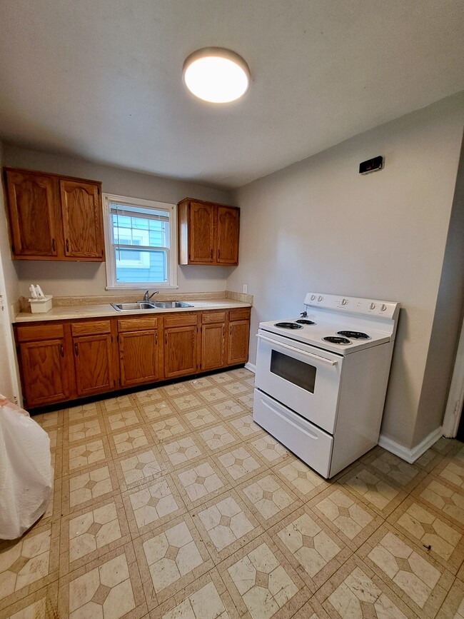 Photo - 2354 Emerson Ave (Dayton, OH) Townhome