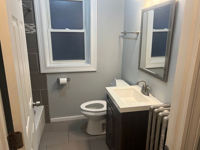 Foto del edificio - 2843 N Parkside Ave