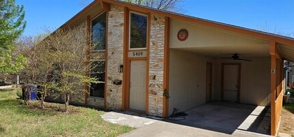 Building Photo - 5409 Duval St