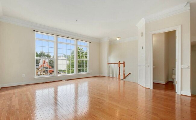 Foto del edificio - 3915 Chelsea Park Ln