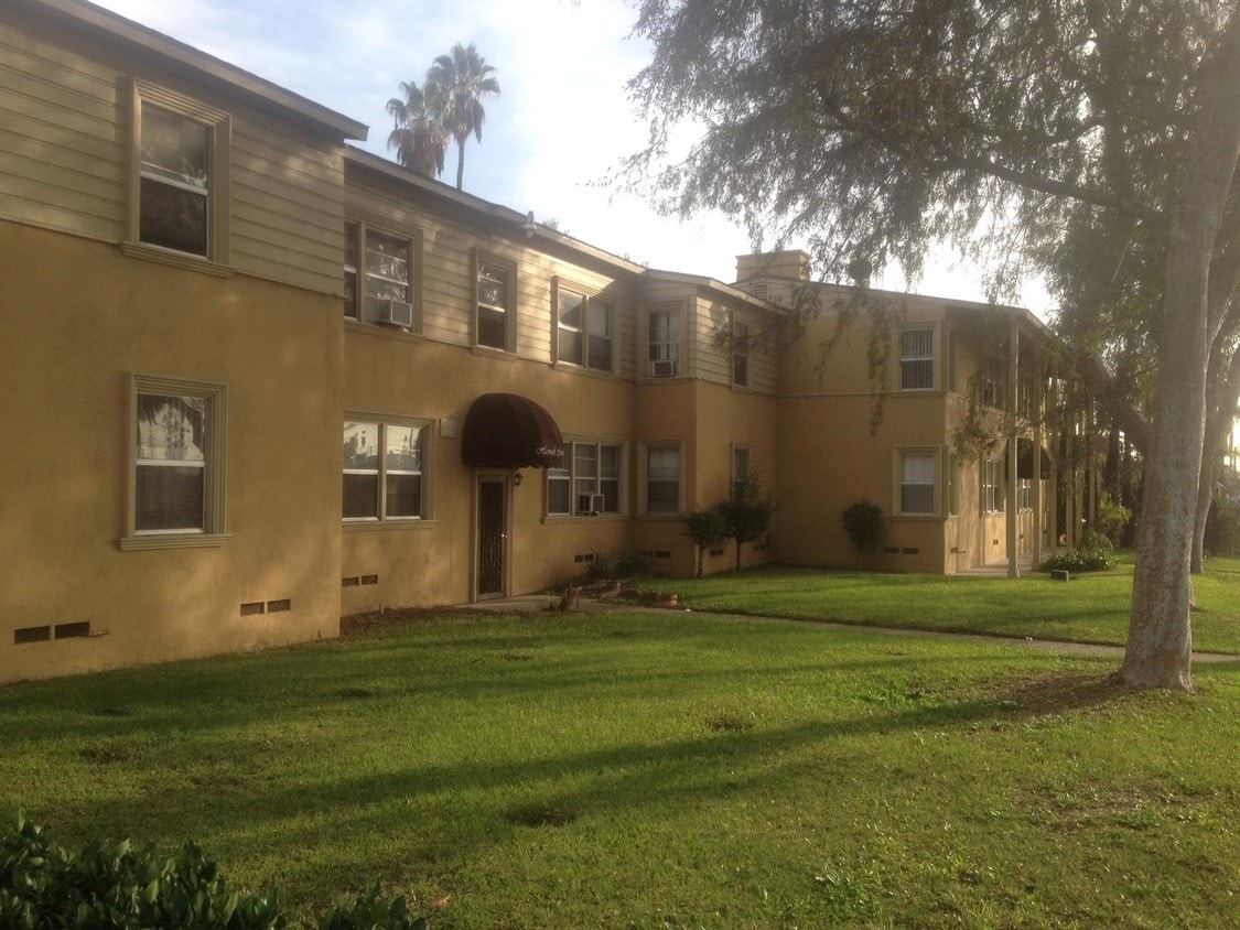 Primary Photo - Hensel Garden Apartments