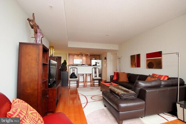 Foto del edificio - 1020 N Highland St