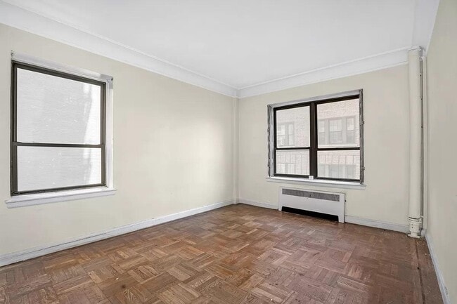 Foto del edificio - 157 W 79th St