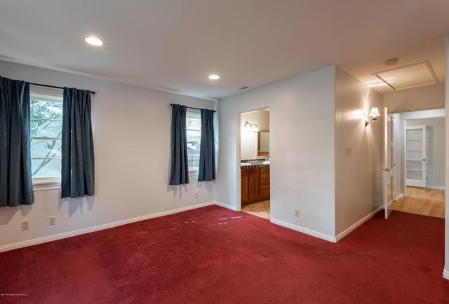 Foto del edificio - 2182 E Dudley St