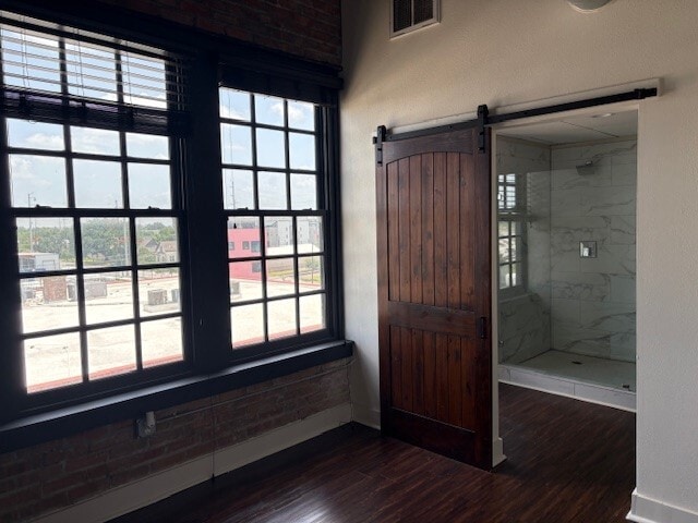 Building Photo - 806 Sampson St