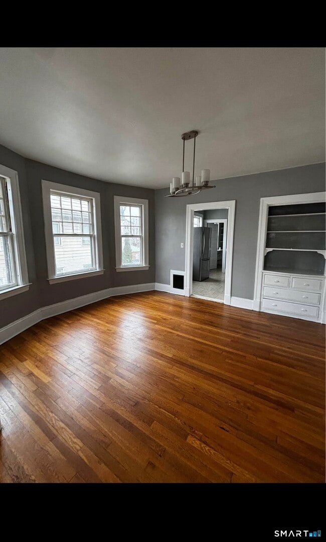 Foto del edificio - 448 Hillside Ave